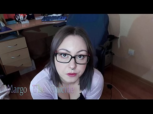 ❤️ Sexy jente med briller suger dildo dypt på kamera ☑ Pornovideo ved no.fullpornercom.ru ﹏